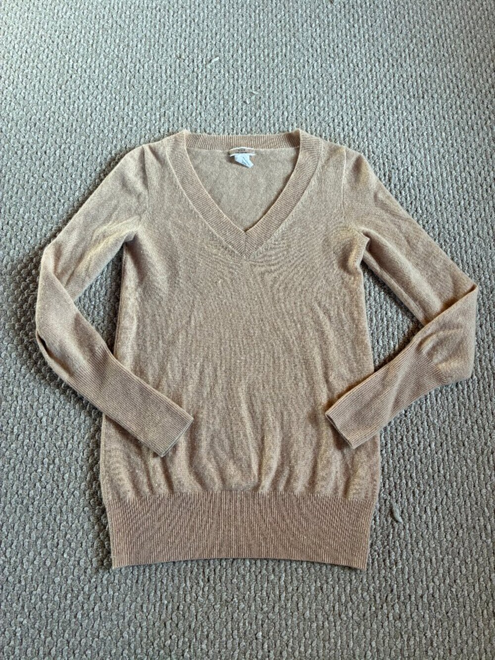 J Crew Cashmere VNeck Sweater Camel Tan XS Classic Minimalist Capsule